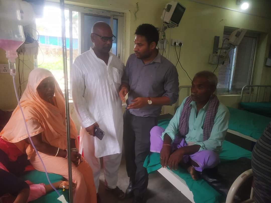 कटहरियाको नगर प्रमुख अजय प्रकाशले गरे प्राथमिक स्वास्थ्य केन्द्रकाे अनुगमन