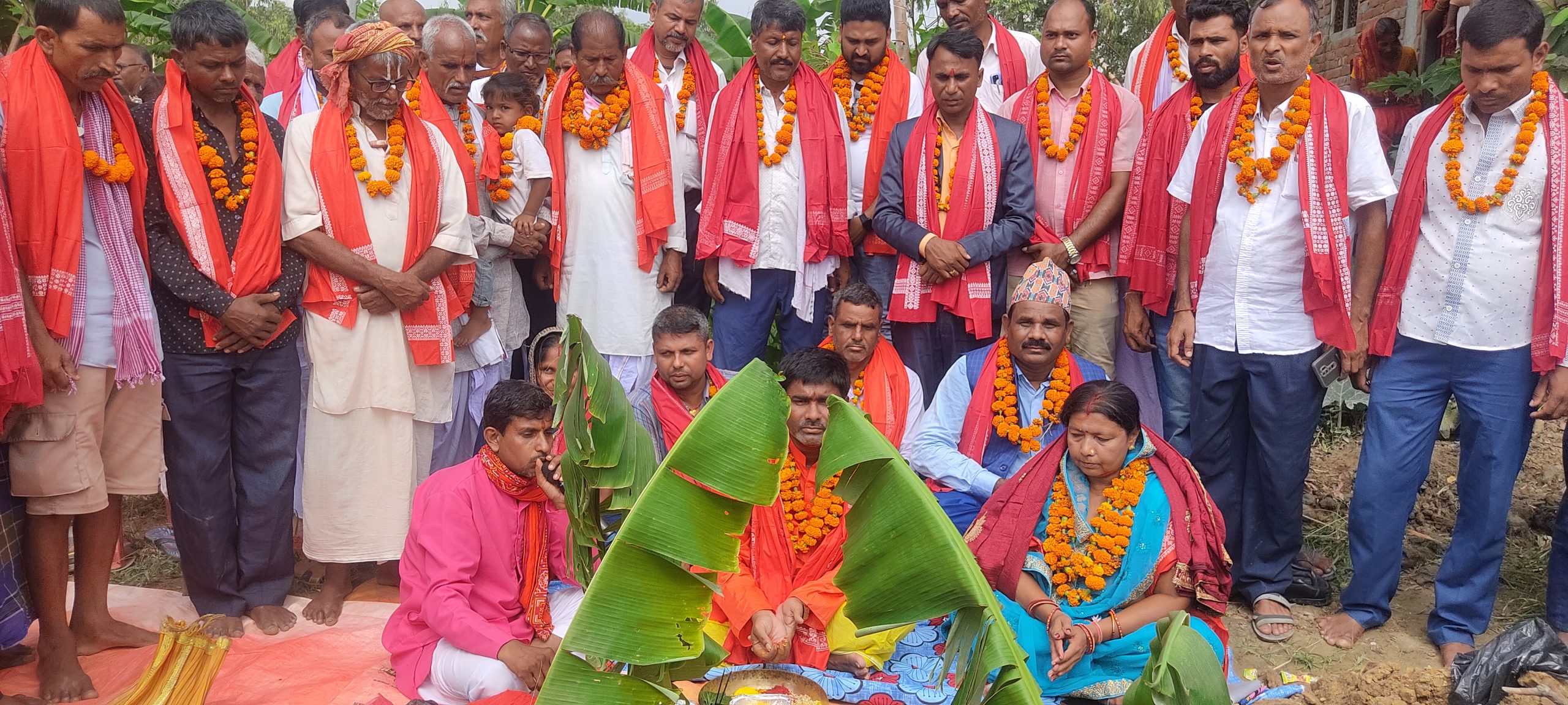 मेयर प्रेमलाल साह द्वारा अधारभुत बिधालय उचिडिहकाे ४ काेठे भवनकाे शिलान्यास