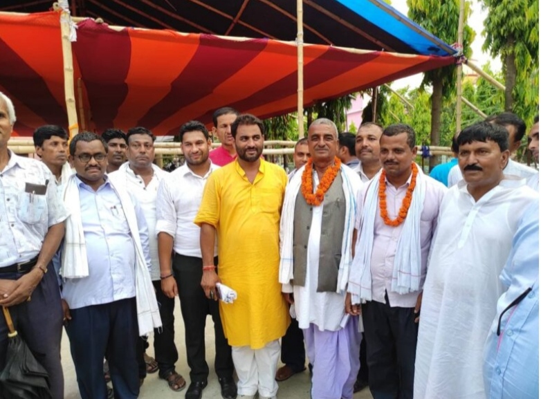 जिल्ला समन्वय समितिकाे निर्वाचकाे लागि नेपाली काँग्रेस गठबन्ध र नेकपा एमालेले विभिन्न पदमा उम्मेदवारी गराए दर्ता