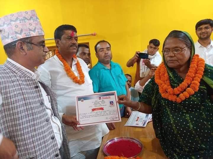 गढीमाइ नगरपालिकामा कार्यपालिका सदस्यमा काँग्रेस र लोसपाको उम्मेदवार विजयी