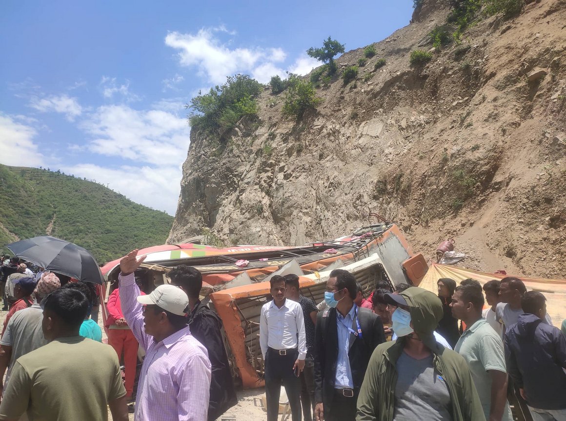 रामेछाप दुर्घटनामा मृत्यु हुनेको संख्या १३ पुग्यो 