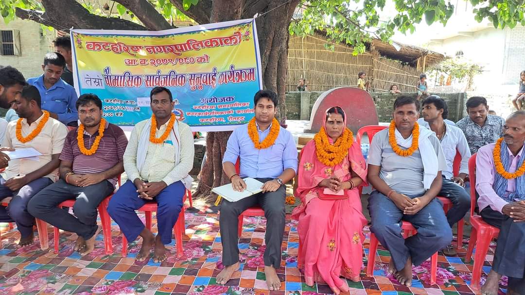 नगर प्रमुख अजय प्रकाश जयसवालको प्रमुख आतिथ्यतामा बहादुरपुरमा सार्वजनिक सुनवाइ कार्यक्रम सम्पन्न