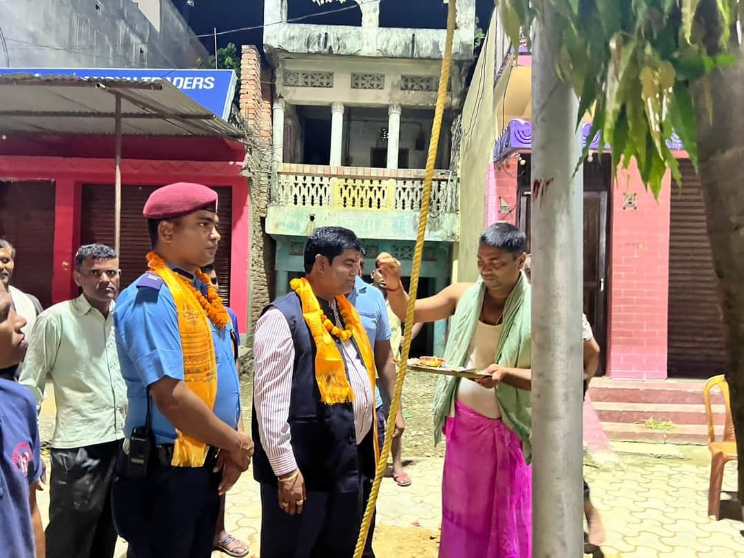 उज्यालो अभियानलाई निरन्तरता दिदैँ गरुडा नगरपालिकाको नगर प्रमुख जैसवाल