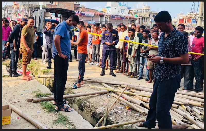 सिराहामा सालनालसहित शिशुको शव भेटियो