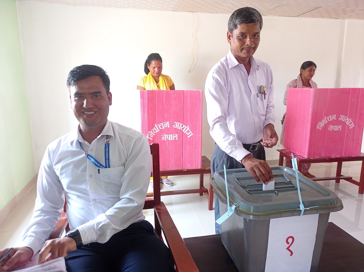 मतदाता शिक्षाका लागि नमूना मतदान