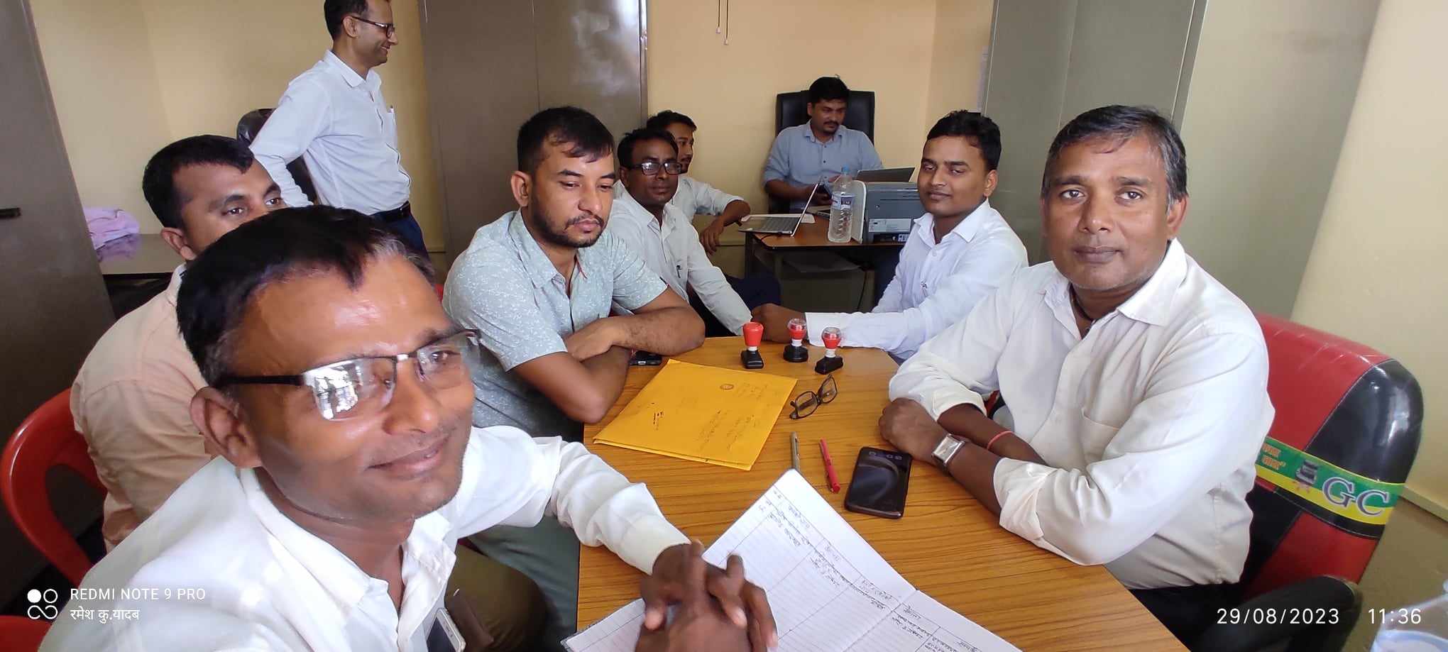 बृन्दावनमा रहेको नदिजन्य पदार्थ उत्खनन ,बिक्री तथा निकासिको ठेक्का कमल कन्सट्रक्सनद्धारा सकार