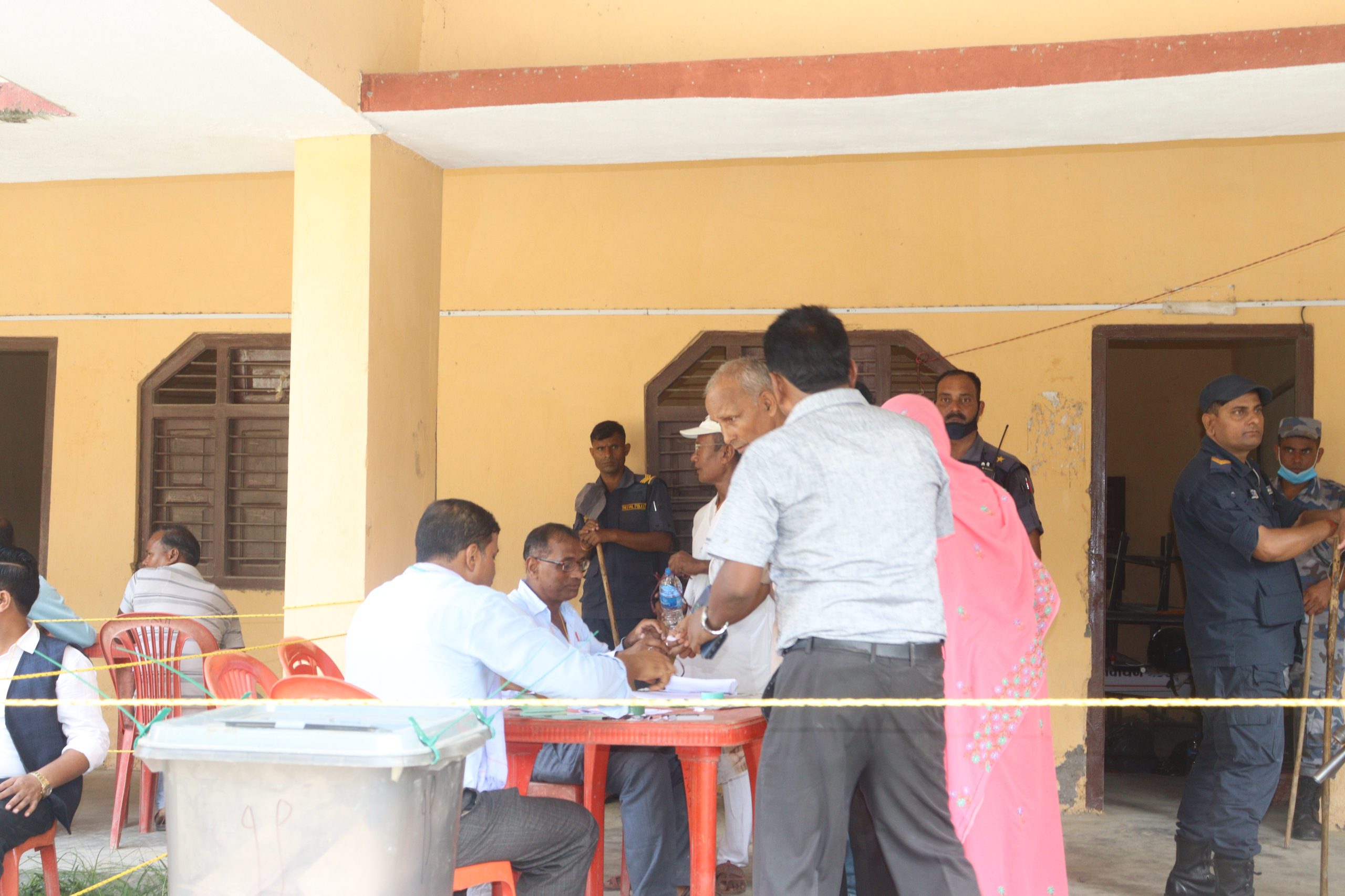 गरुडा नगर उधोग बाणिज्य संघको अध्यक्ष र सदस्य पदको चुनाव सम्पन