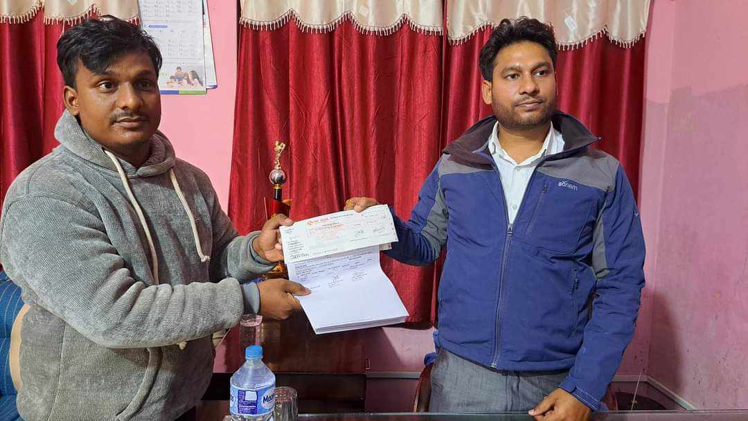 कटहरियाका मेयर अजय प्रकाश खानेपानिको बक्यौता रकम तिर्ने बाचा गरे पुरा