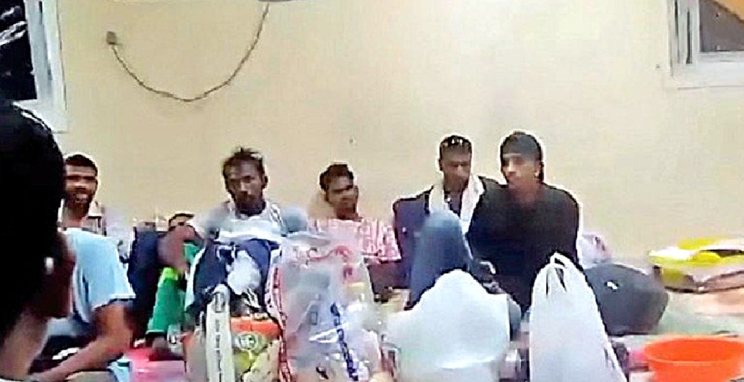 वैदेशिक रोजगारीमा युएई पुगेका ५४ नेपाली कामदार बन्धकमा,उद्धारको गुहार