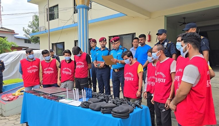 हेटौँडाबाट अनलाइनमार्फत ठगी गर्ने ९ जना पक्राउ