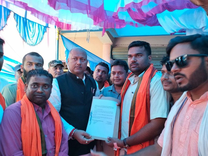 मुख्यमन्त्री कार्यालय अगाडि सामूहिक आमरण अनशन बसेकासंग मधेस सरकारले ग¥यो चार बुँदे सहमति