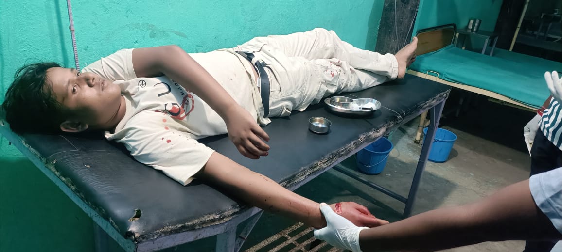 मौलापुर बजारमा विशाल यादवमाथि संघातिक हमला