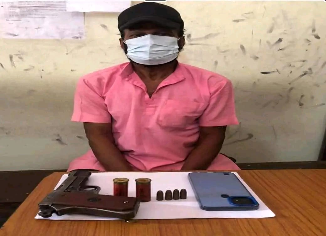 रौतहटमा बिदेशी पेस्तोल र गोलीसहित यादव पक्राउ