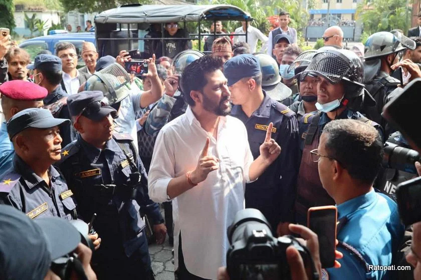 अनुसन्धानका लागि रवि लामिछानेलाई ६ दिन हिरासतमा राख्न अदालतको अनुमति