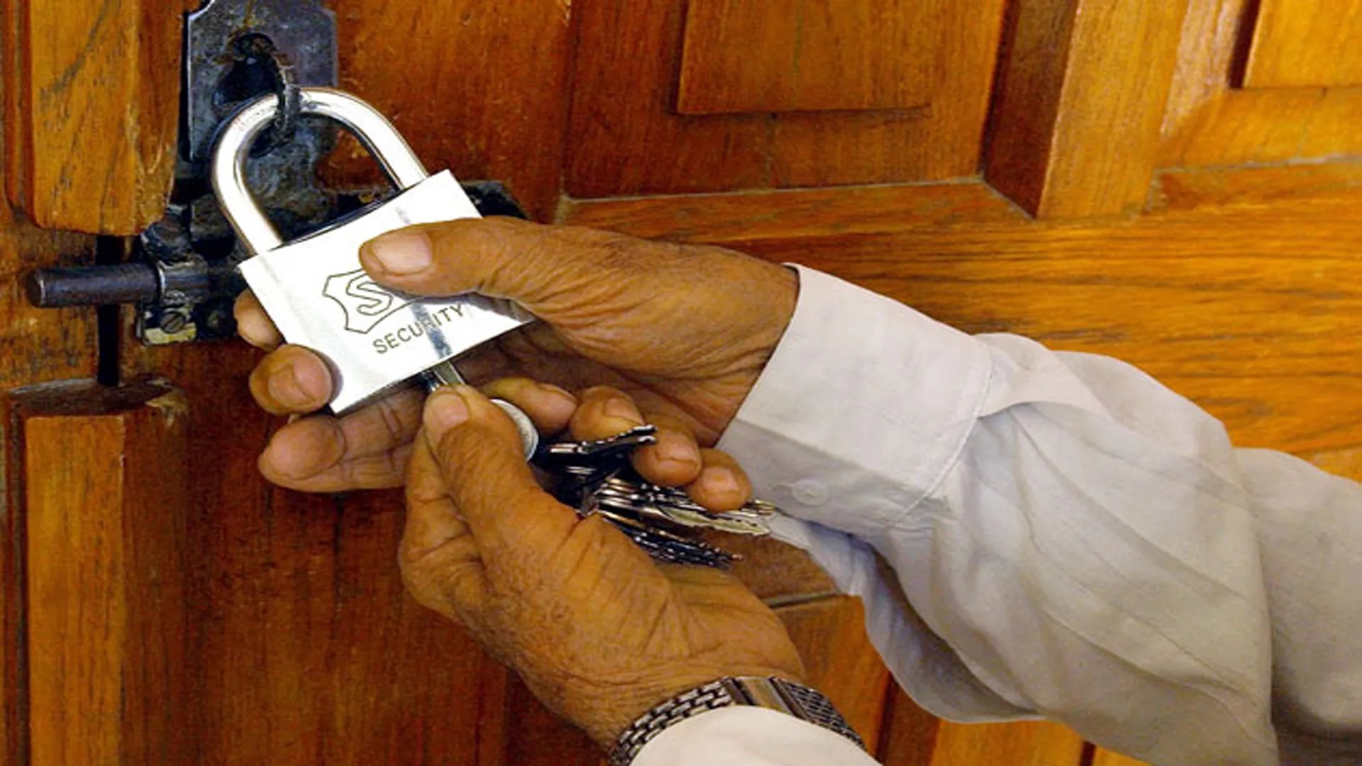 रौतहटको यमुनामाई गाउंपालिकामा तालाबन्दी