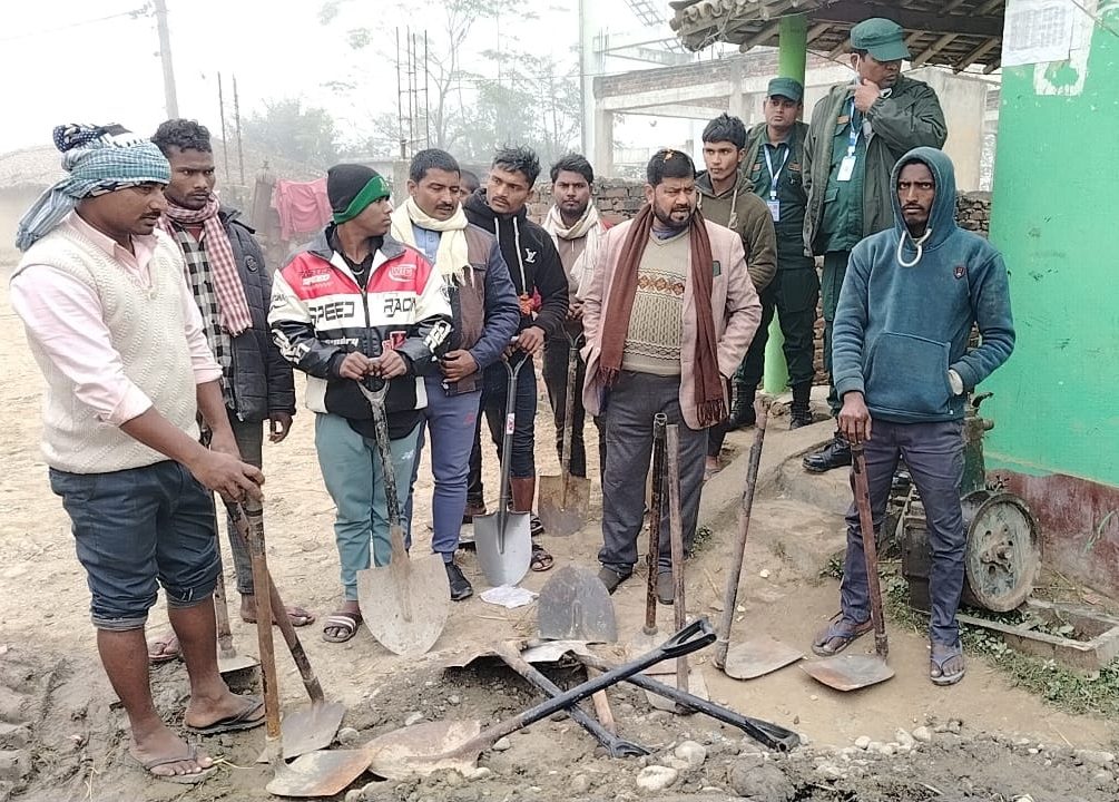 पिपरियामा बर्षौदेखि जाम नालाको सफाई र हयुम पाइपको जडानले स्थानिय खुसि, नगर प्रमुख जैसवालको चौतर्फी प्रशंसा