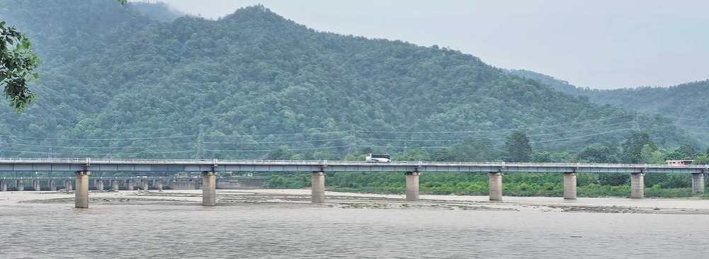 पुर्व–पश्चिम राजमार्गको पथलैया–ढल्केबर खण्ड क्षेत्रका ५० पुल जोखिममा