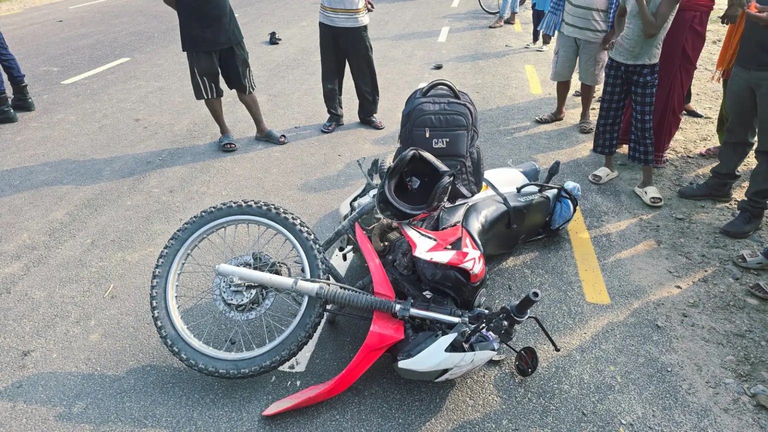 भरत तालबाट फर्किदै गर्दा जिरायतमा मोटरसाईकल दुर्घटनामा परि रौतहटका सहित दुई जनाको मृत्यु
