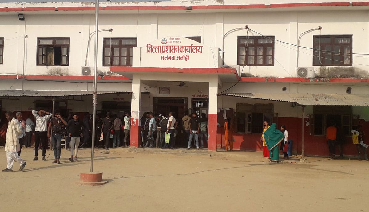 मोटरसाइकल जिल्ला प्रशासन कार्यालय सर्लाहीको पार्किङबाट चोरी