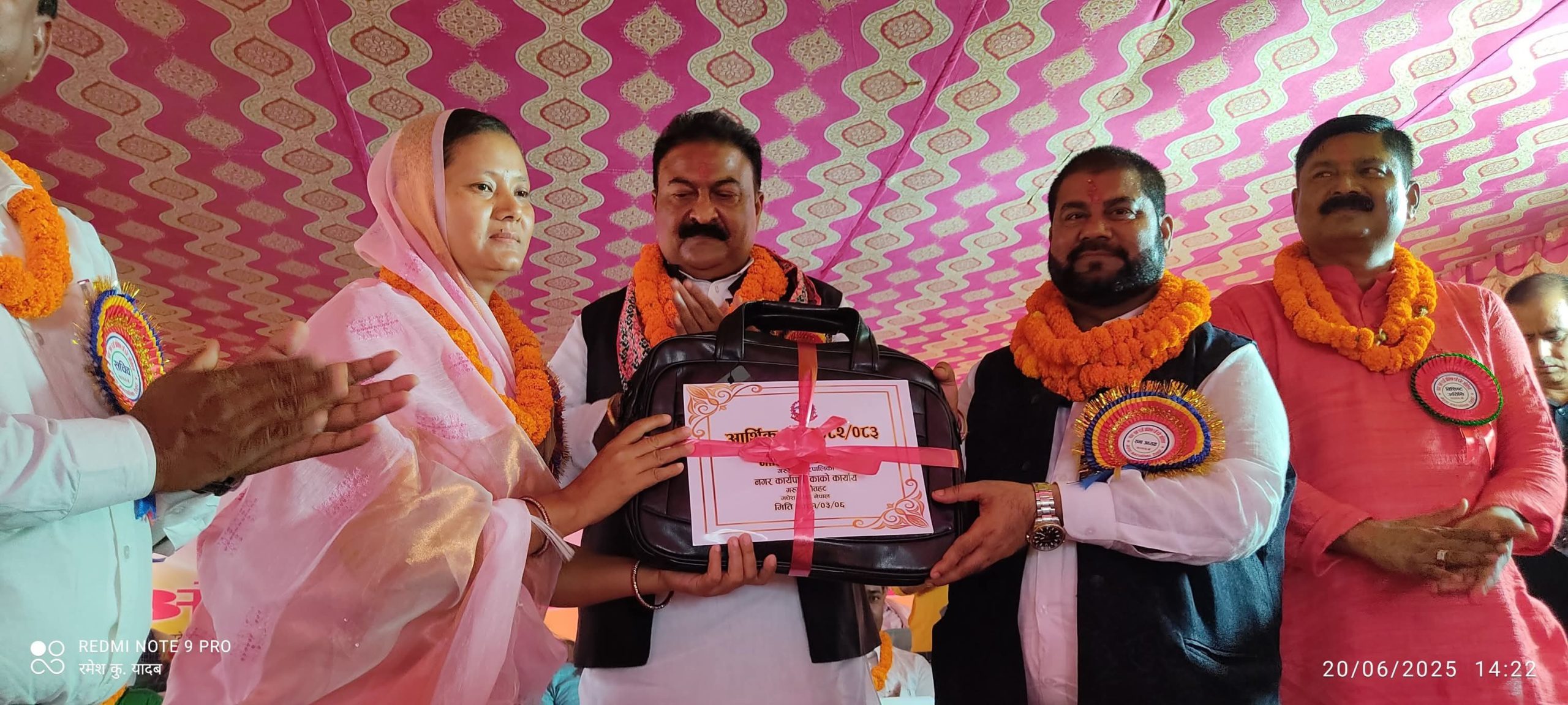 गरुडा नगरपालिकाको ९औँ बजेट अधिवेशन भव्य रूपमा सम्पन्न, ६९ करोड २६ लाख बजेट सार्वजनिक