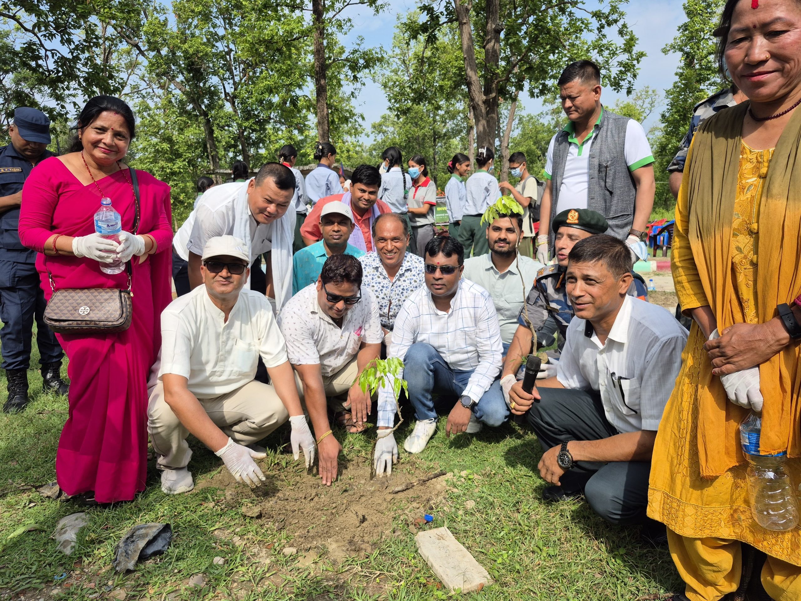 “हामी अब वन कटान होइन, वृक्षारोपणको युगमा छौं” : हेमन्त प्रसाद साह