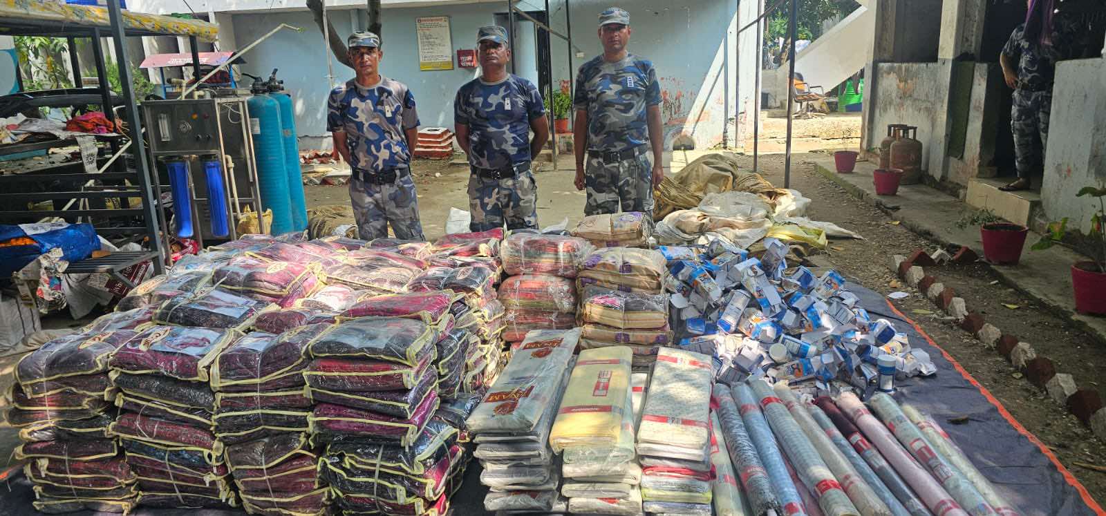 सशस्त्र प्रहरीले ११ महिनामा ३८ करोड २७ लाखको भन्सार छलीका सामान बरामद 