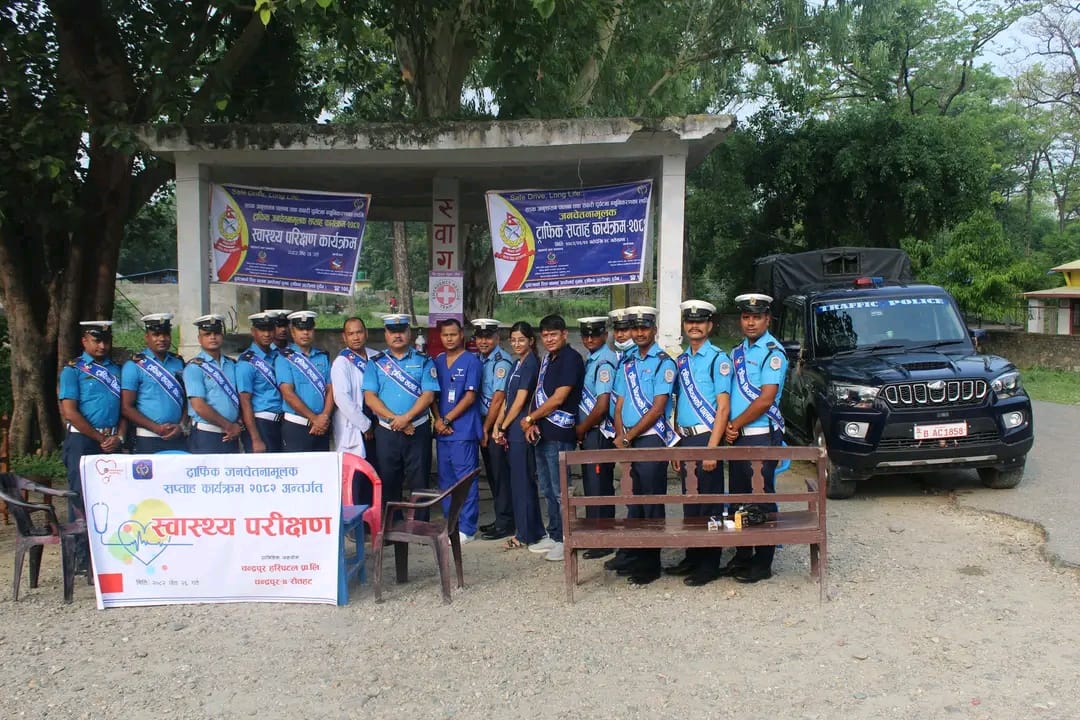 ट्राफिक सप्ताहमा रौतहटमा चालकलाई निःशुल्क स्वास्थ जाँच