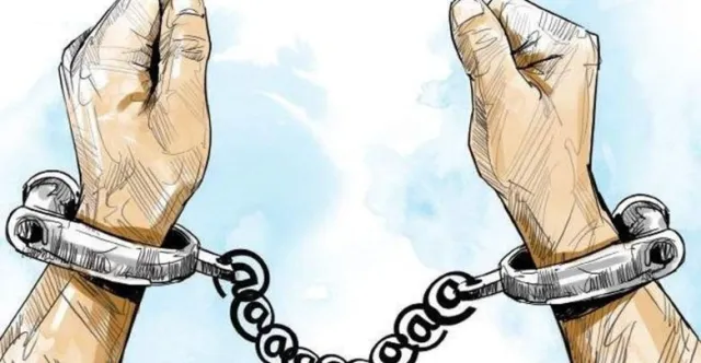 यातायात कार्यालय चन्द्रागिरिमा सेवाग्राहीलाई हैरानी दिएको आरोपमा ६ जना पक्राउ 