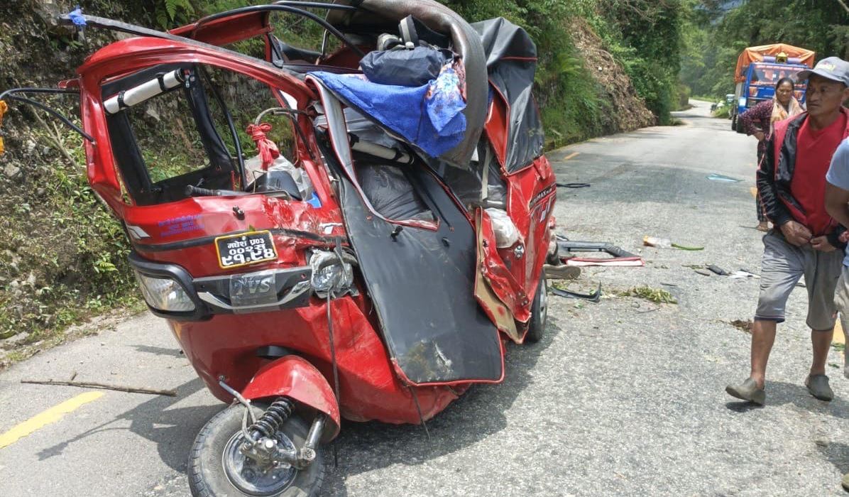 अटोरिक्सा दुर्घटना हुँदा एक जनाको मृत्यु, ३ घाइते