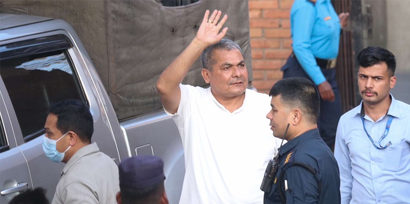 दुर्गा प्रसाईं रिहा भए