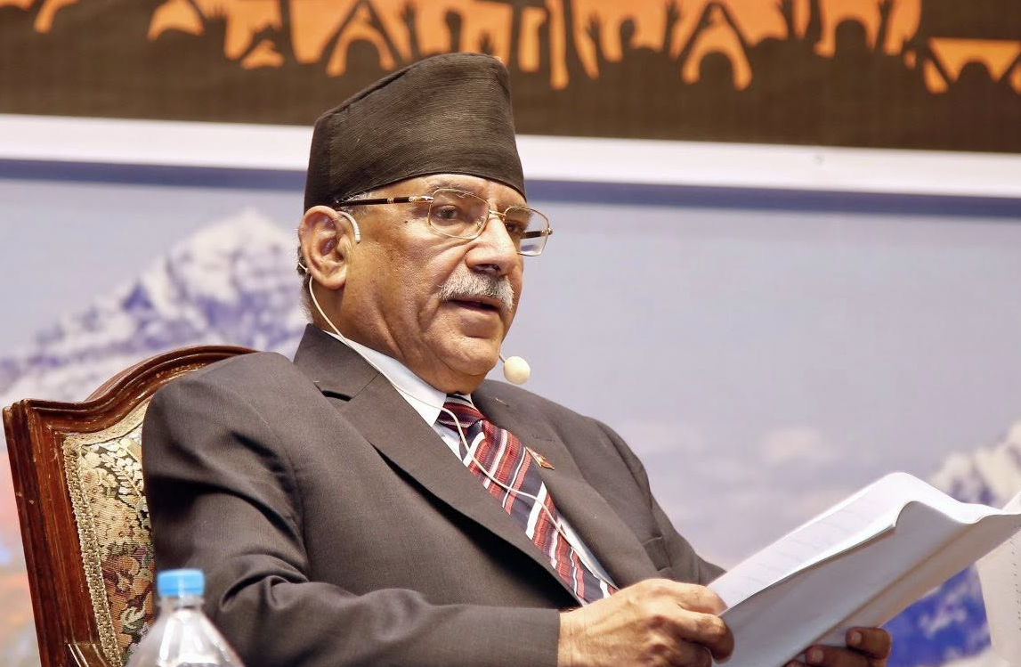 रामहरि खतिवडालाई पदमा बस्ने अधिकार छैन, राजीनामा दिनुस् : प्रचण्ड