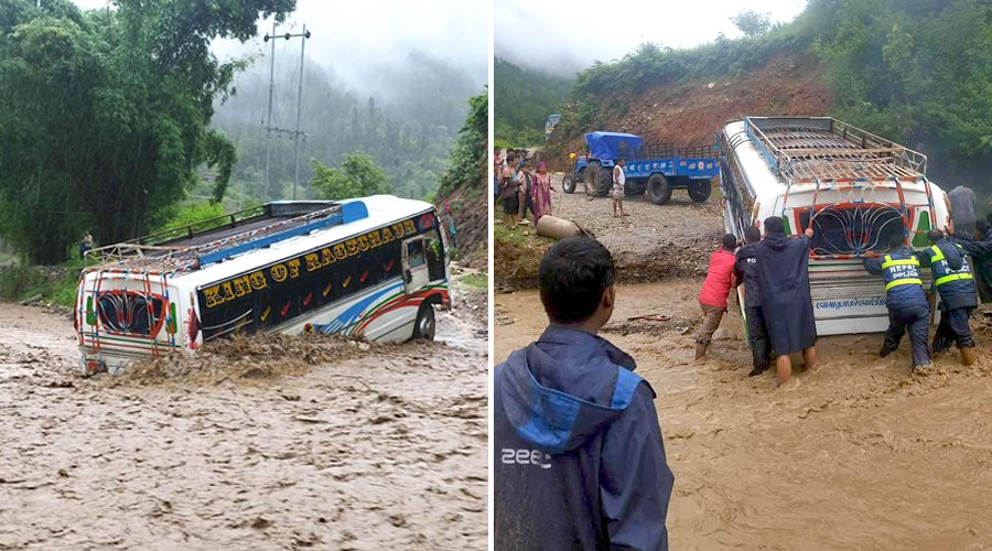 बाढीमा फस्यो विद्यालय बस
