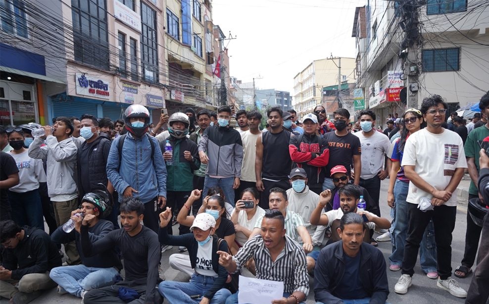 बानेश्वरमा जेनजी प्रदर्शनकारीले मागे प्रधानमन्त्री ओलीको राजीनामा