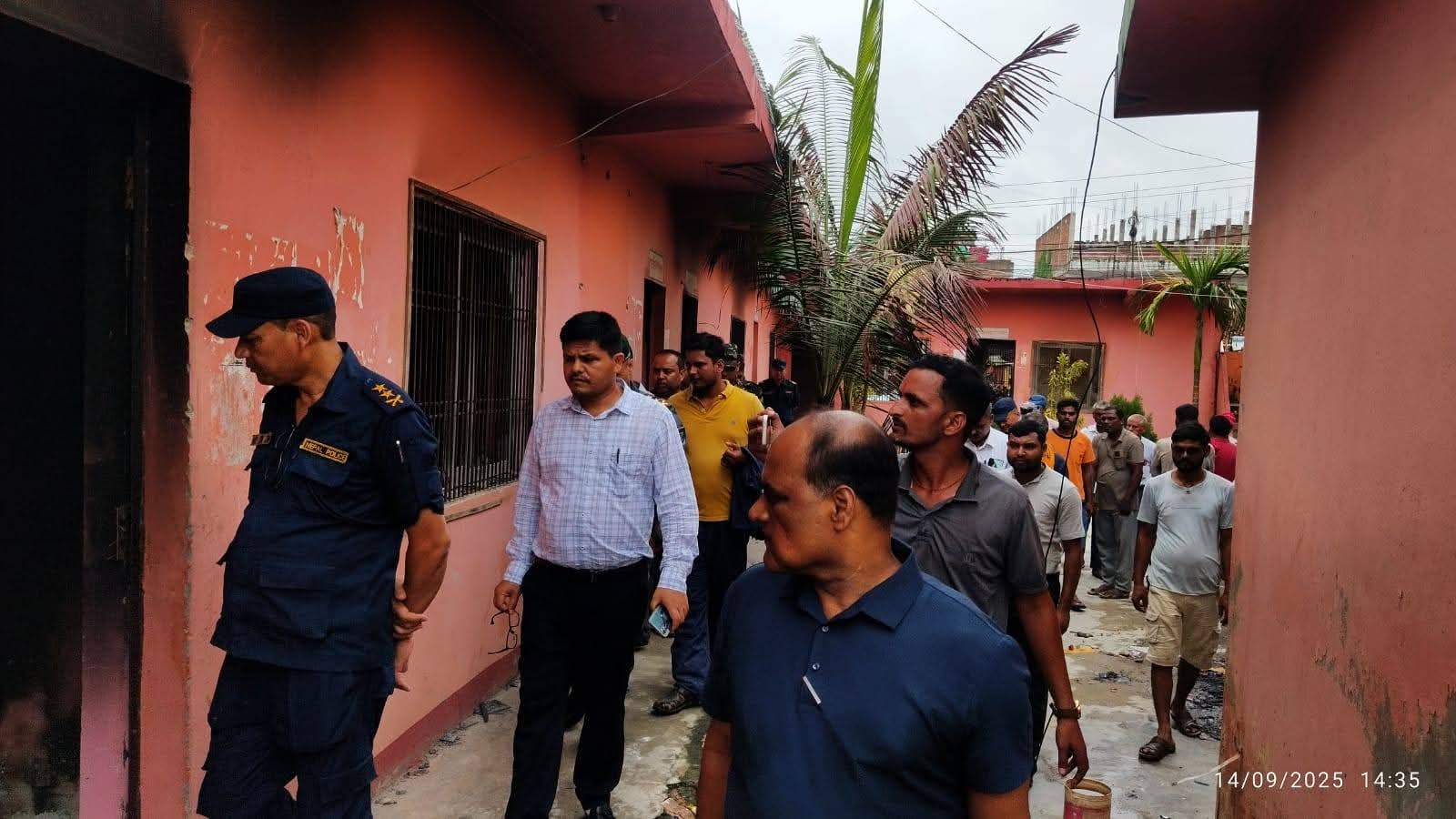 तोडफोड र आगजनीबाट जलेर कटहरिया नगरपालिका पूर्ण रुपमा ध्वस्त, करोडौं भन्दा बढीको क्षति