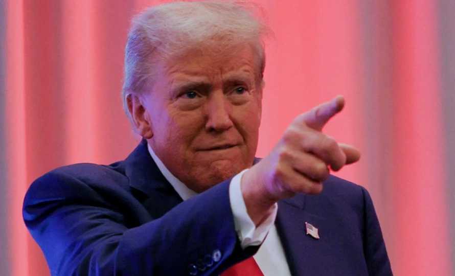 ट्रम्पको घोषणा : चिनियाँ सामानमा शतप्रतिशत ट्यारिफ लगाउने