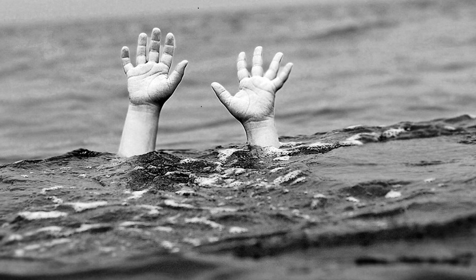 नदीमा नुहाउने क्रममा डुबेर एक युवकको मृत्यु