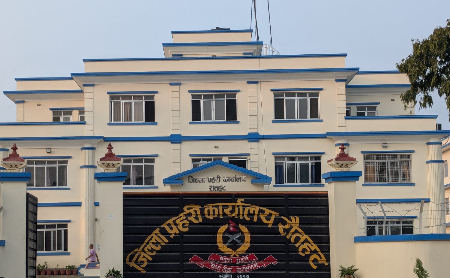 रौतहटमा फरार अभियुक्त र दुई जना थुनुवा पक्राउ, प्रहरीले तीव्र बनायो अनुसन्धान प्रक्रिया