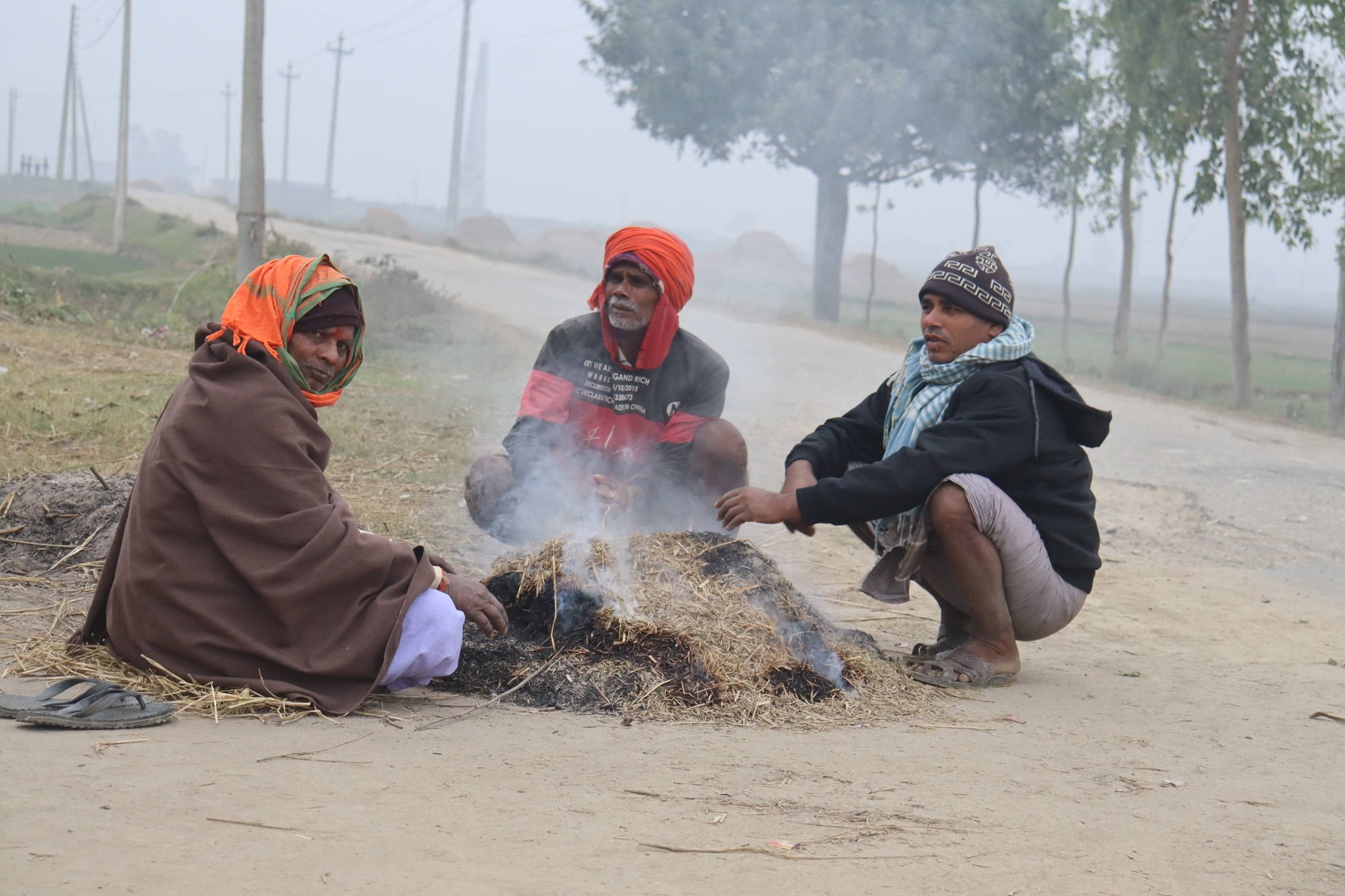 रौतहटमा चिसो बढ्दा जनजीवन कष्टकर