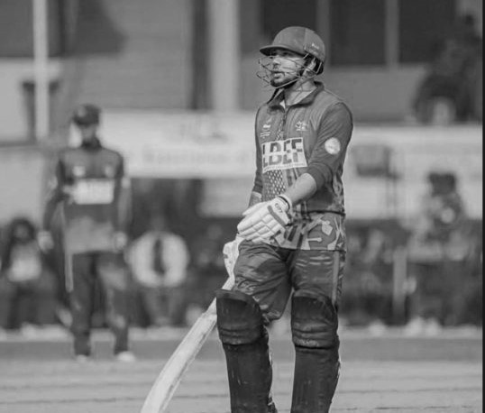 मोटरसाइकल दुर्घटना, क्रिकेटर मिनष थापाको निधन