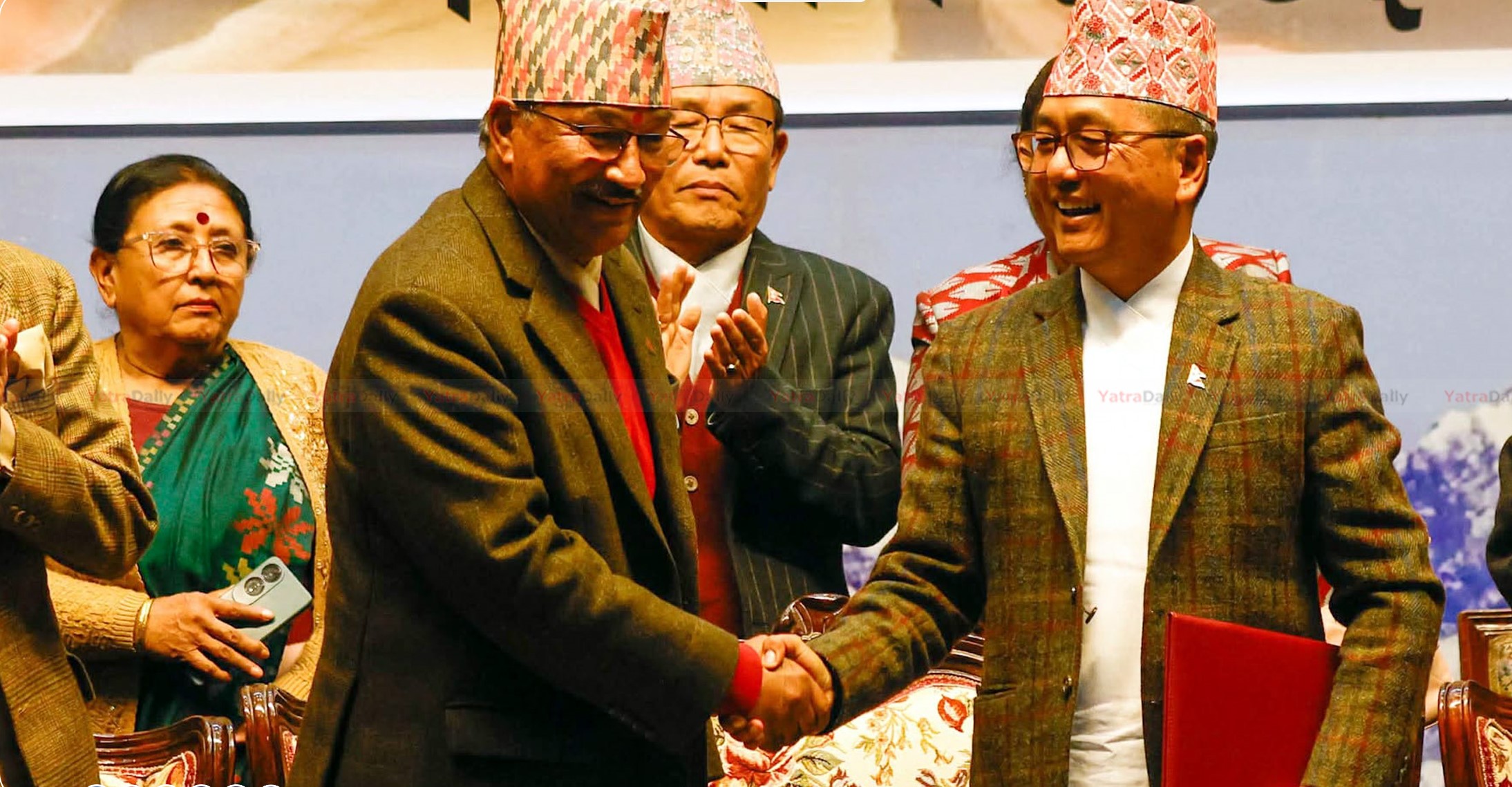 राप्रपा र राप्रपा नेपालबीच पार्टी एकता घोषणा