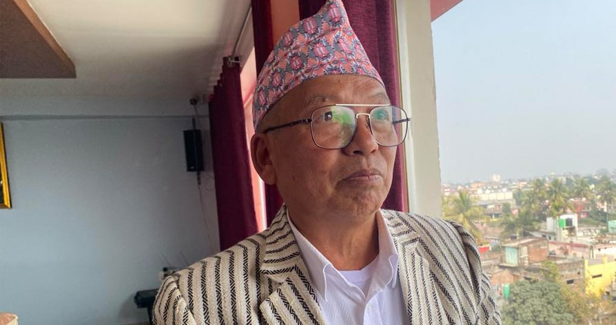 पार्टी विलयमा विवादः कुलमान घिसिङविरुद्ध डकेन्द्रसिंह थेगिमको आरोप