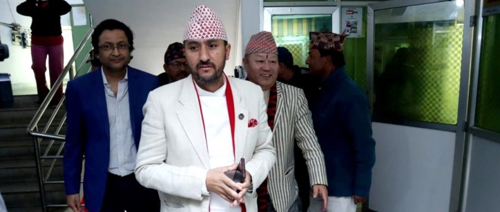 सञ्चारमन्त्री खरेलको देउवा, ओली र प्रचण्डसँग भेटवार्ता