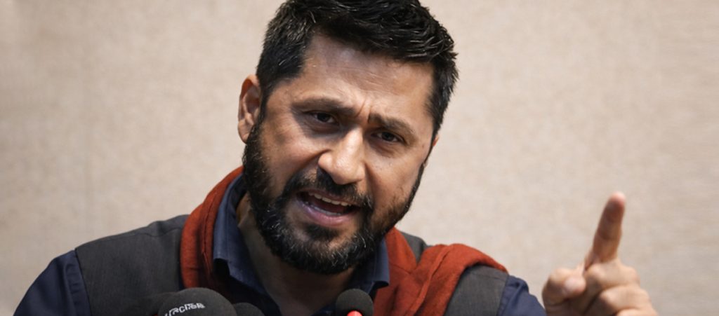 रवि लामिछाने वारेसबाट दर्ता गराए मनोनयन पत्र