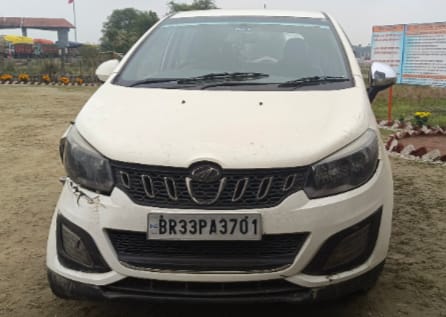 सर्लाहीको लक्ष्मिपुरबाट ८० किलो गाँजा बरामद : भारतीय कार नियन्त्रणमा, चालक फरार