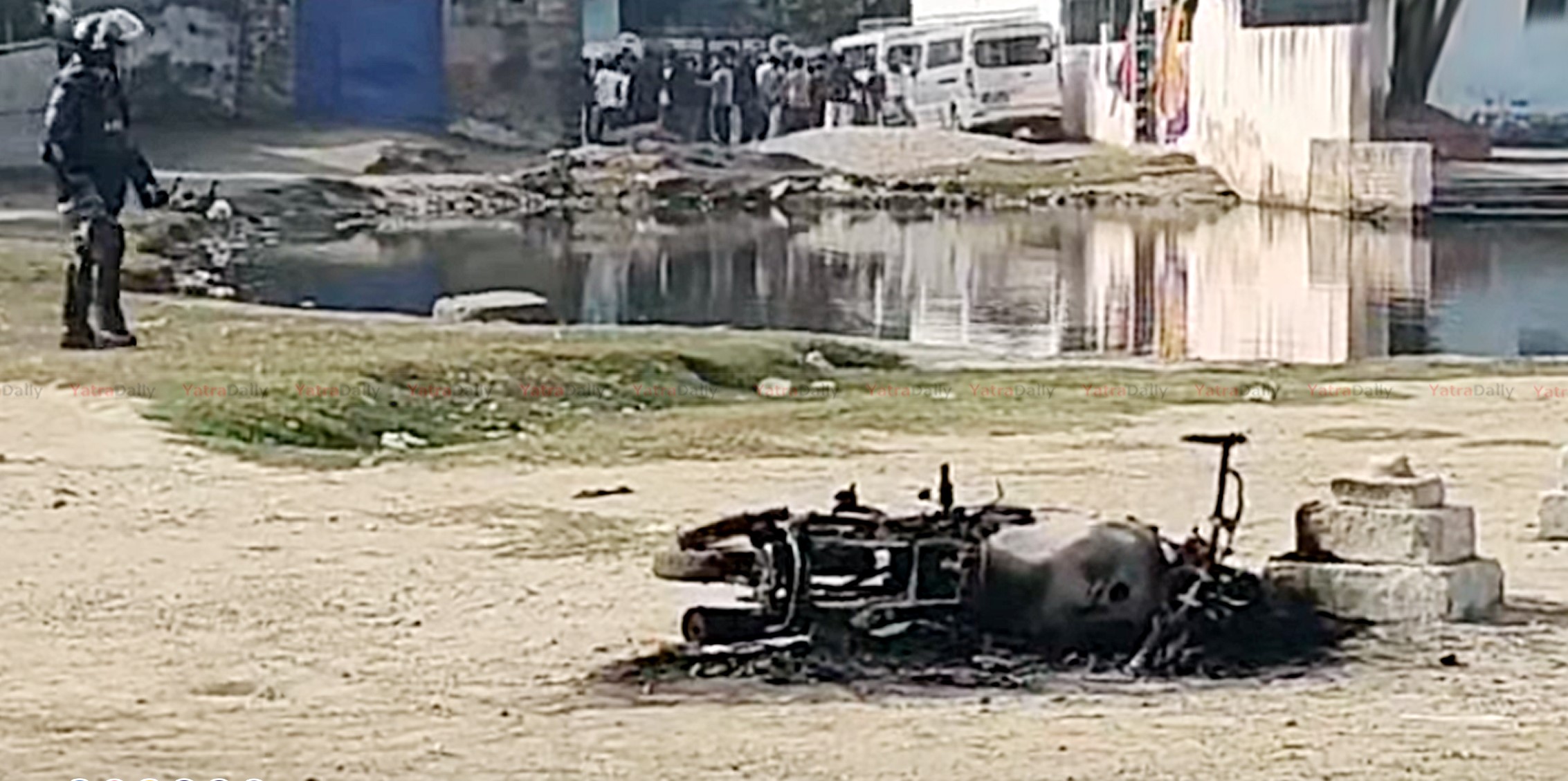 निषेधाज्ञाबीच वीरगञ्जमा हिंसा, ईदगाहचोकमा मोटरसाइकल जलाइयो