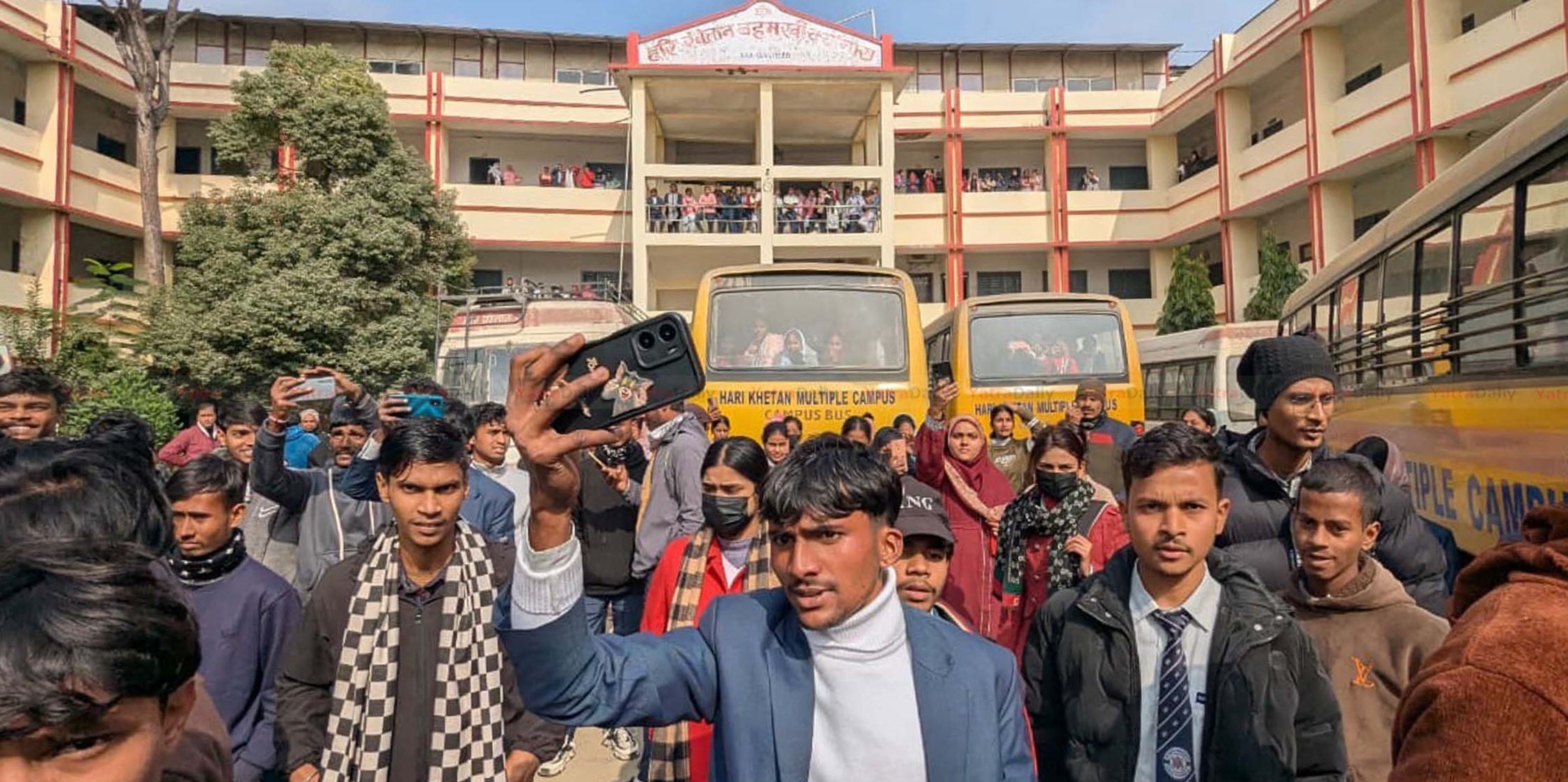 राजनीतिकरणको विरोधमा हरिखेतान क्याम्पस विद्यार्थी आन्दोलन तेस्रो दिन