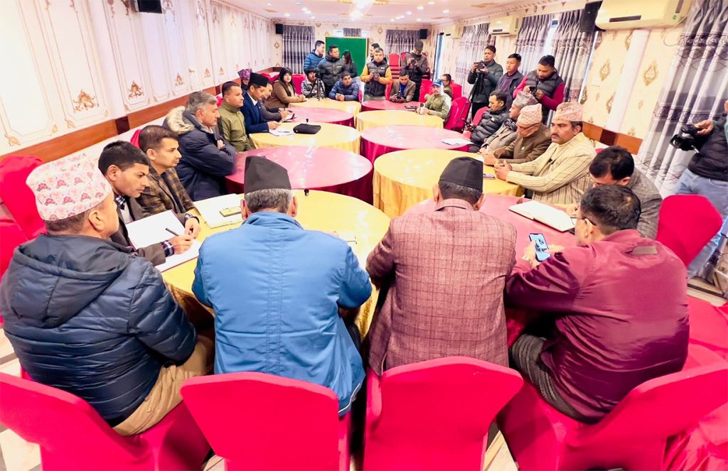 निर्वाचन शान्तिपूर्ण बनाउने धादिङमा पाँच दल एकजुट