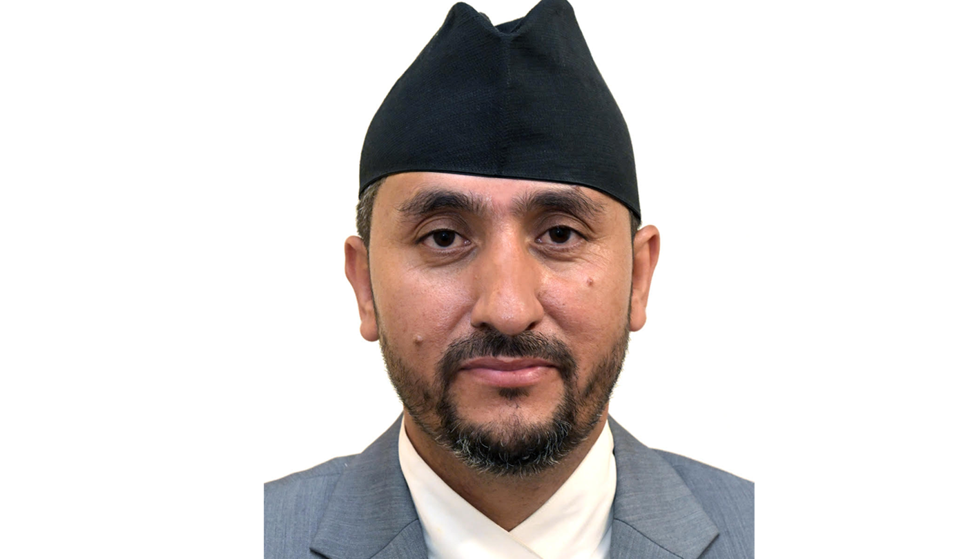 खरेलले चुनावी प्रतिष्पर्धामा भाग लिने घोषणा