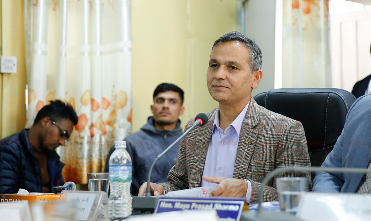 कोही मन्त्रीलाई दलप्रति ढल्कने अनुमति छैन : गृहमन्त्री