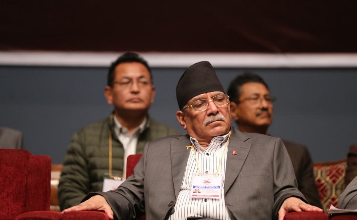 प्रचण्डलाई पक्राउ गर्न माग गर्दै दायर रिट अदालतमा पेश